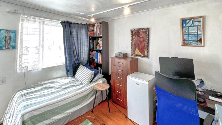 1 Bedroom Property for Sale in Green Point Western Cape